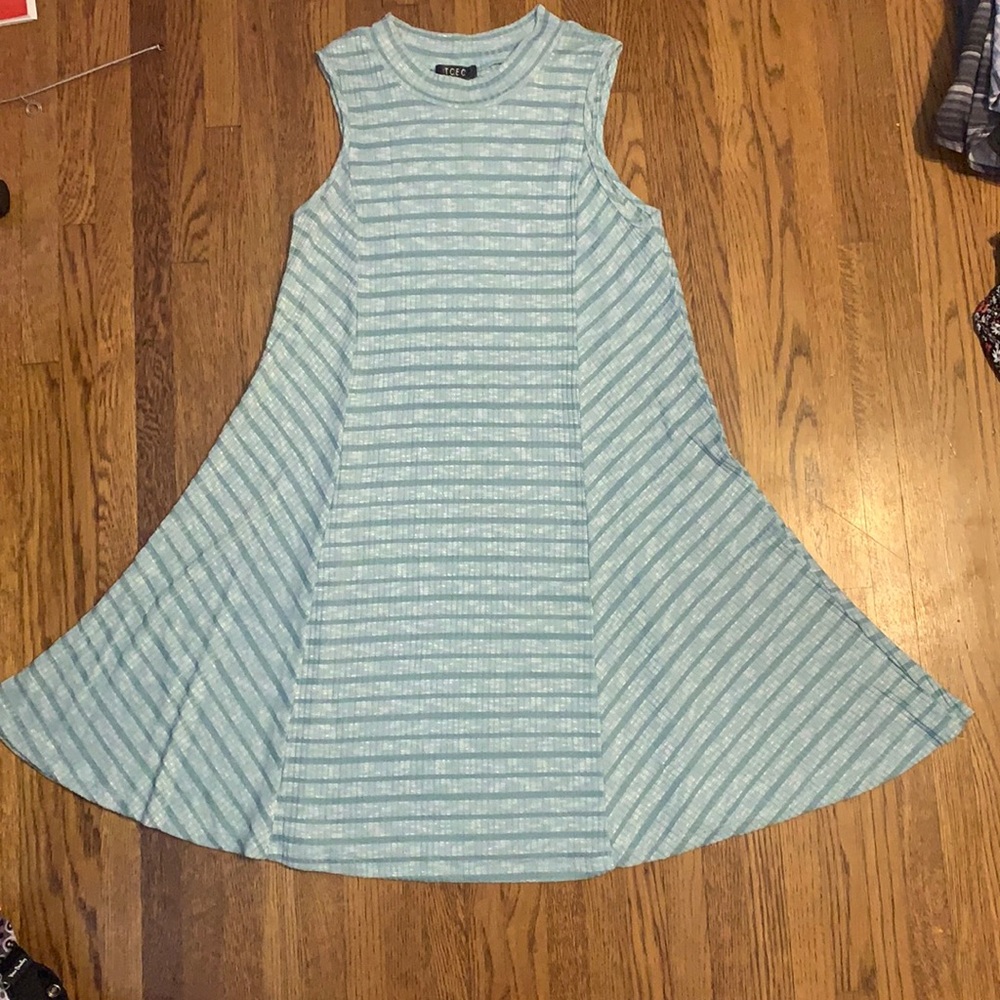 Light green and dark green Sleeveless striped dress